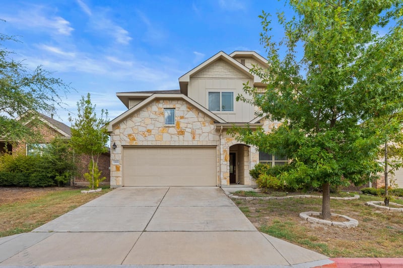 Virtual tour of 13906 Cantata Ln