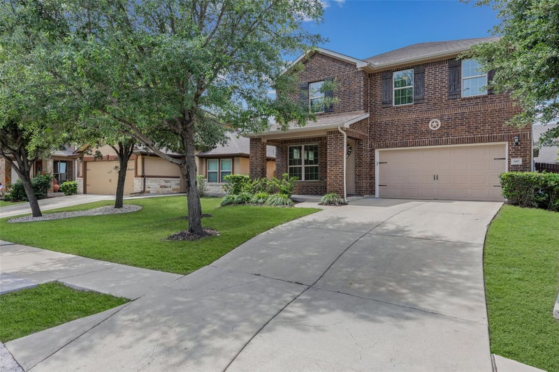 Virtual tour of 140 Brockston DR