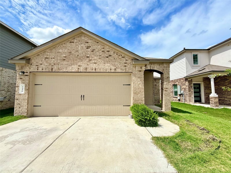 Virtual tour of 140 Canley Loop