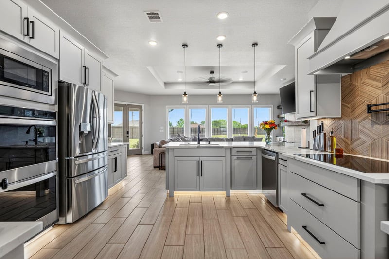 Virtual tour of 140 Gustav LN