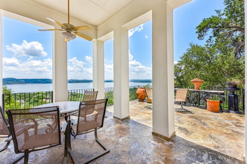Virtual tour of 14004 Skyline DR