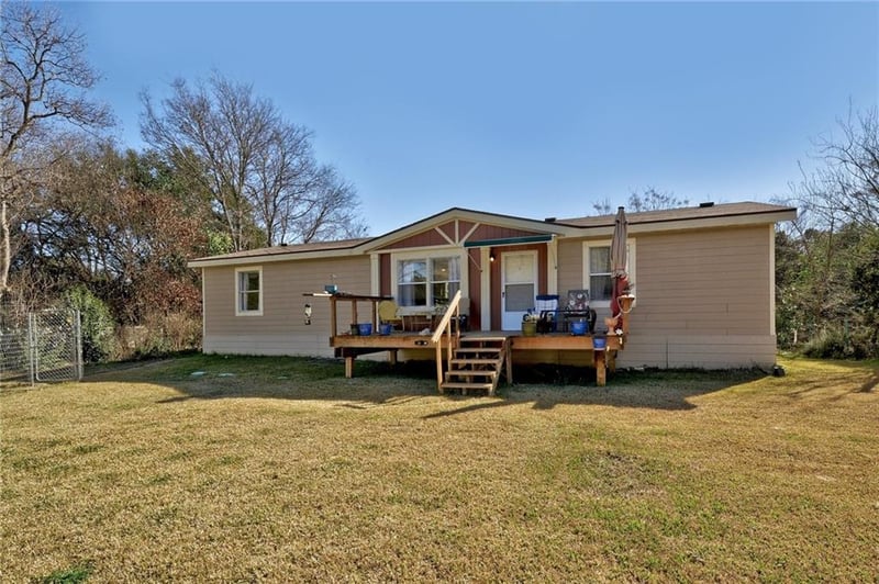 Virtual tour of 1403 Lipan TRL