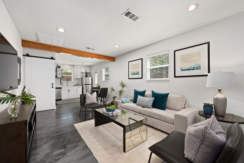 Virtual tour of 1406 Brentwood ST Unit #2
