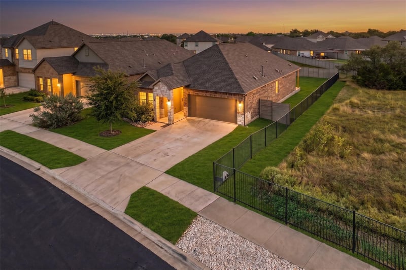 Virtual tour of 141 Cherry Ridge RD
