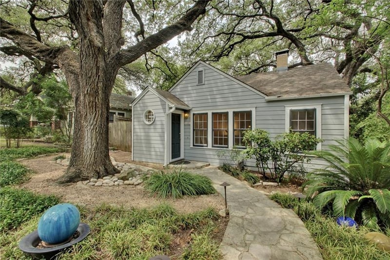Virtual tour of 1410 Alameda DR