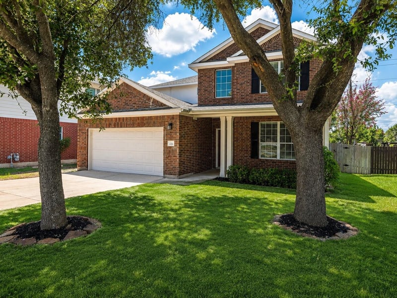 Virtual tour of 1410 Tumbling River DR