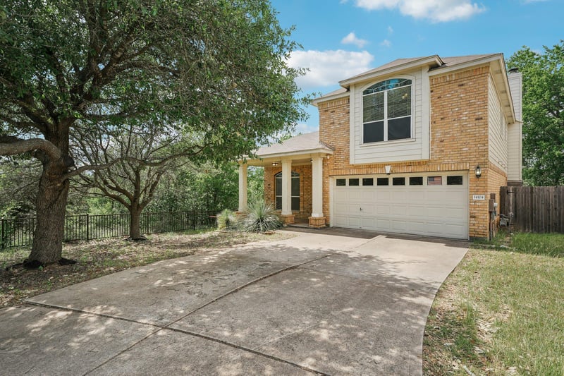 Virtual tour of 14104 Ballycastle Trl
