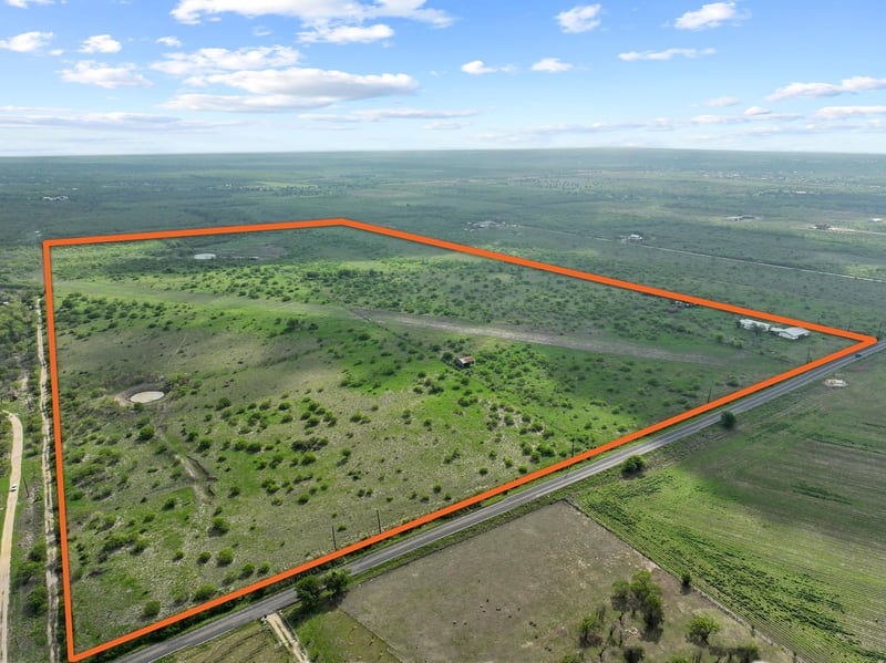 Virtual tour of 14104 Hokanson Rd