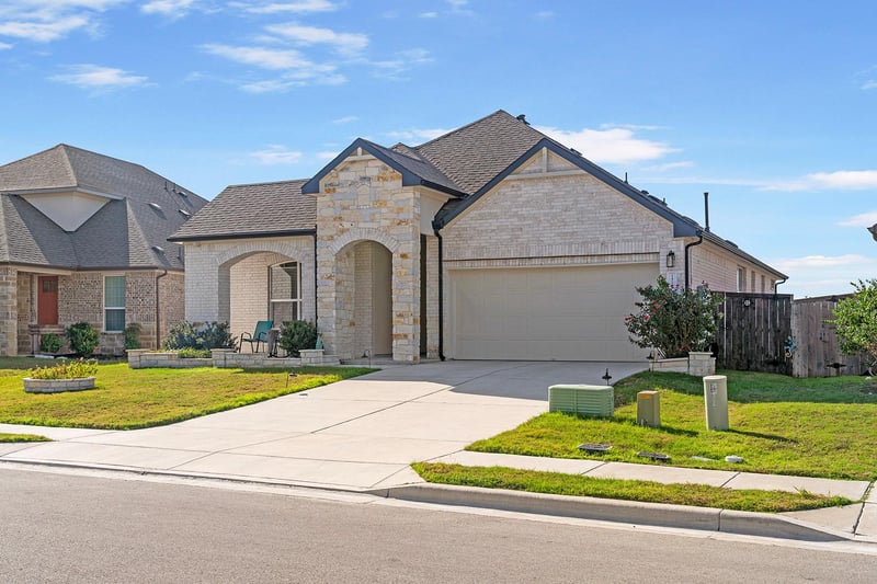 Virtual tour of 14108 Sage Blossom DR