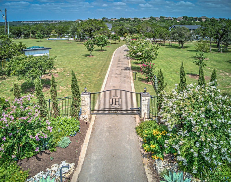 Virtual tour of 14145 Bear Creek PASS