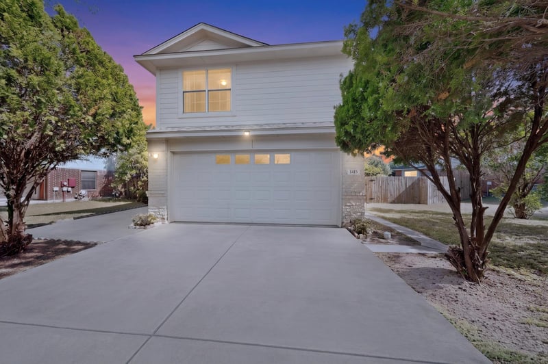 Virtual tour of 1415 Miss Allisons Way