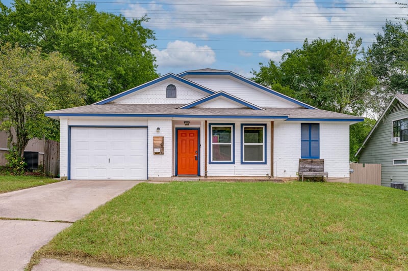 Virtual tour of 1416 Atterbury Ln