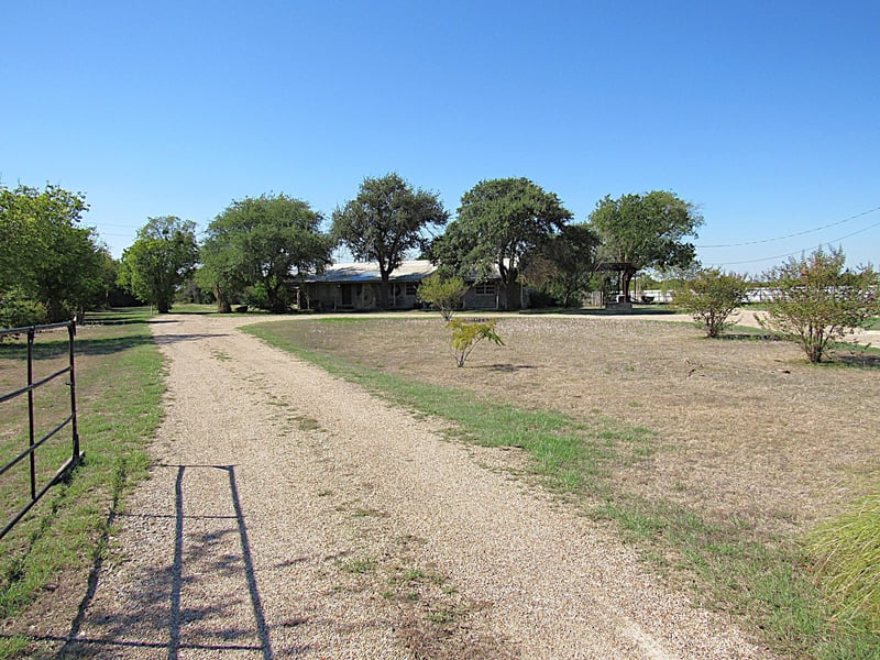 Virtual tour of 14289 FM 439