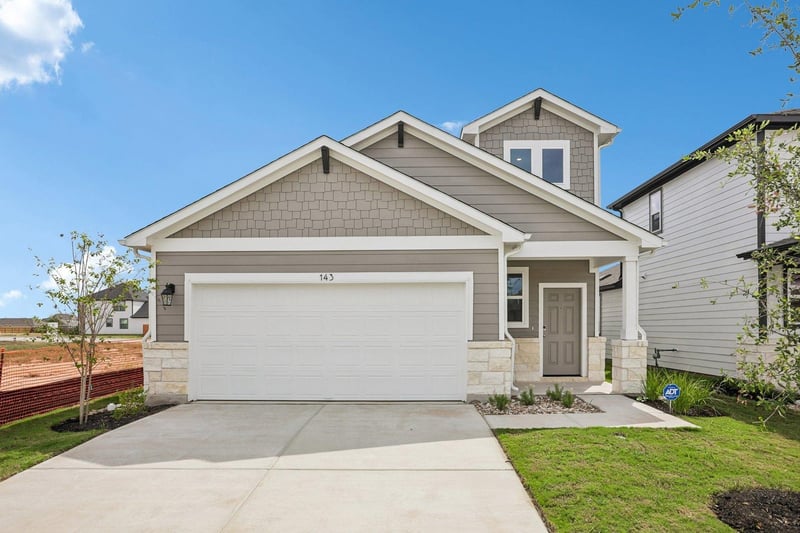 Virtual tour of 143 Hornet St