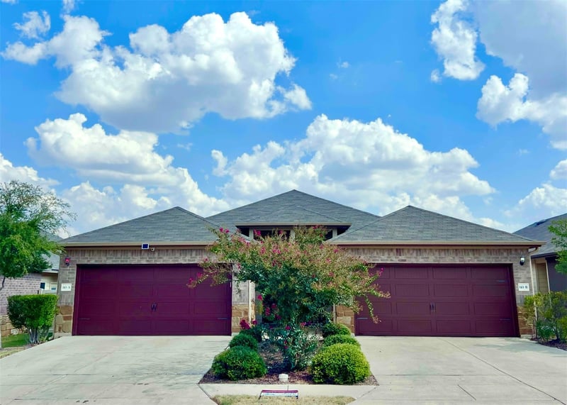 Virtual tour of 143 Samuel Dr Unit #A & B