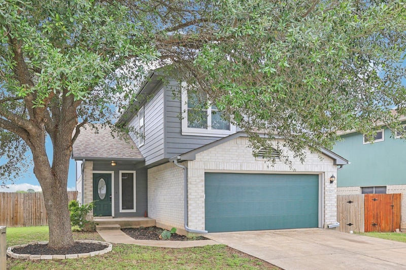 Virtual tour of 14425 Lemongrass LN