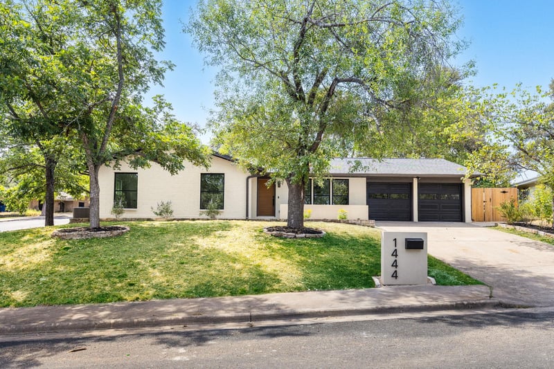 Virtual tour of 1444 Salem Meadow CIR