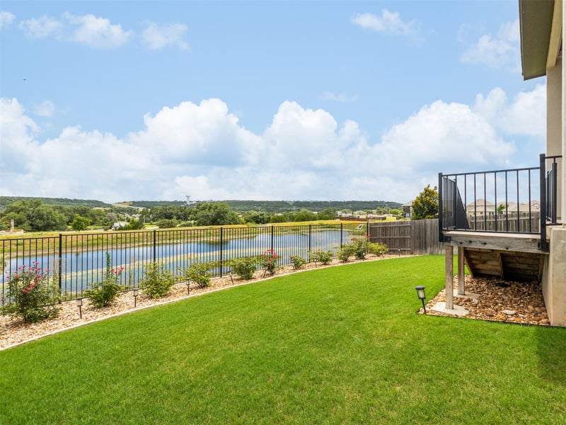 Virtual tour of 145 Palio PL
