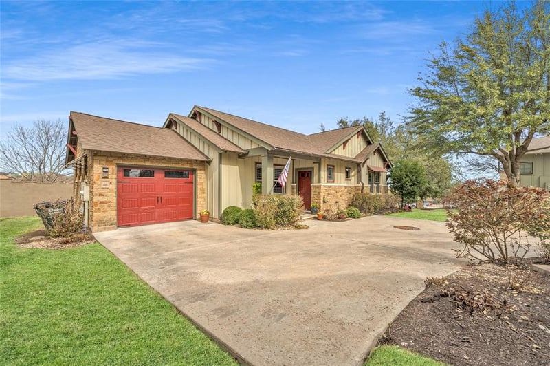 Virtual tour of 14501 FALCONHEAD BLVD Unit #46