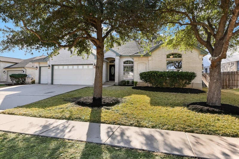 Virtual tour of 14804 Staked Plains LOOP