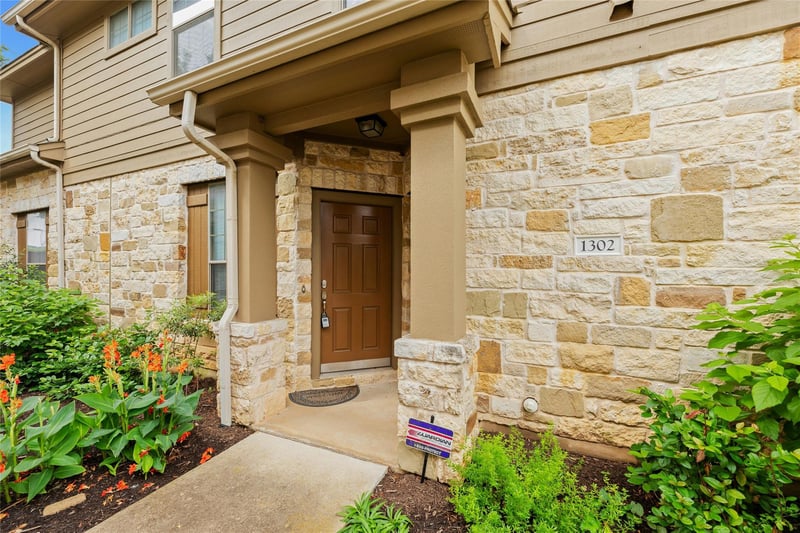 Virtual tour of 14815 Avery Ranch BLVD Unit #13F