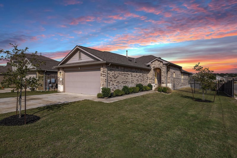 Virtual tour of 149 Feather Grass Ave