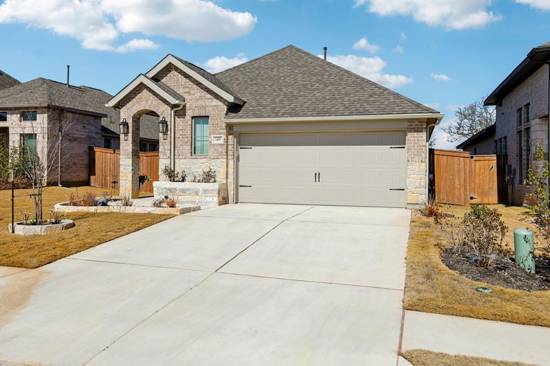 Virtual tour of 149 Plumbago Loop