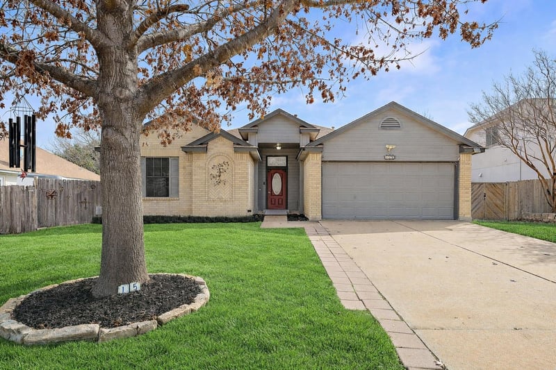 Virtual tour of 15 Azalea Dr
