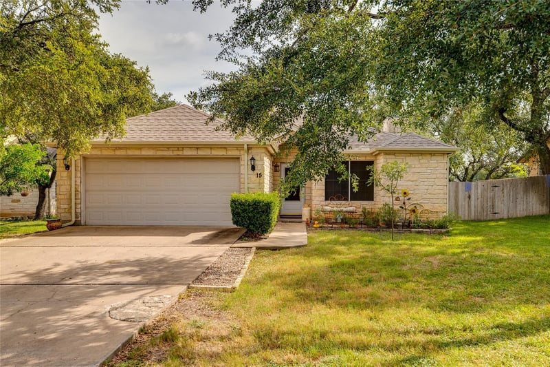 Virtual tour of 15 Palmer Ln