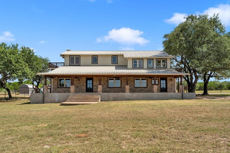 Virtual tour of 1500 Greer LN