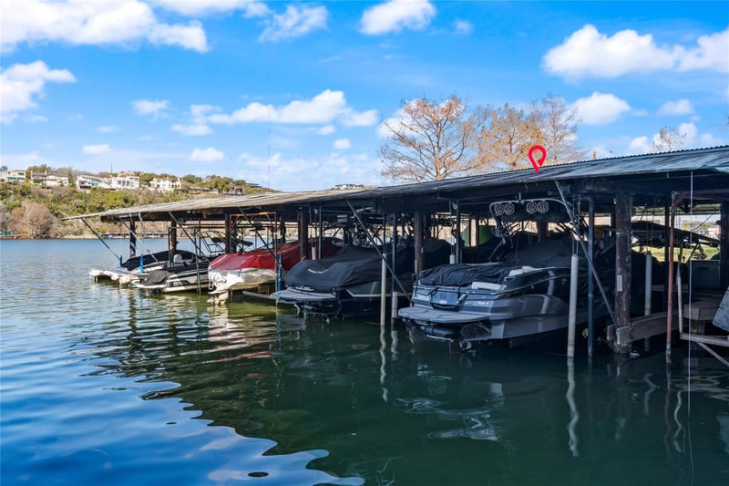Virtual tour of 1500 Scenic DR Unit #111