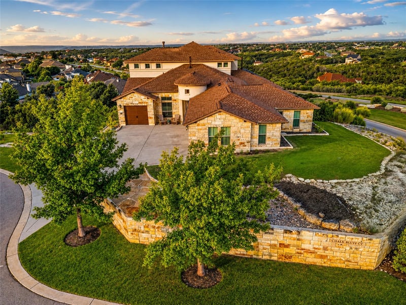 Virtual tour of 1501 Chalk Bluff CT