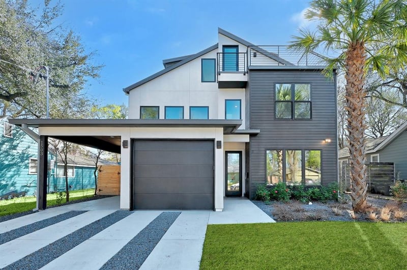 Virtual tour of 1503 Dexter ST