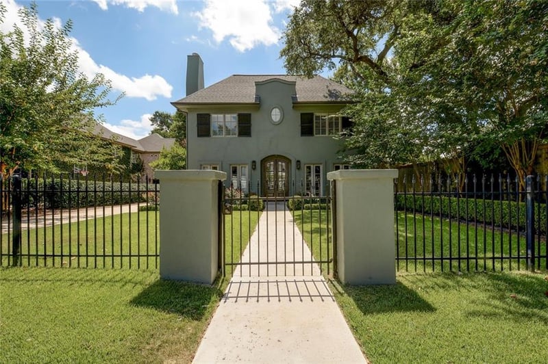 Virtual tour of 1503 Murray LN