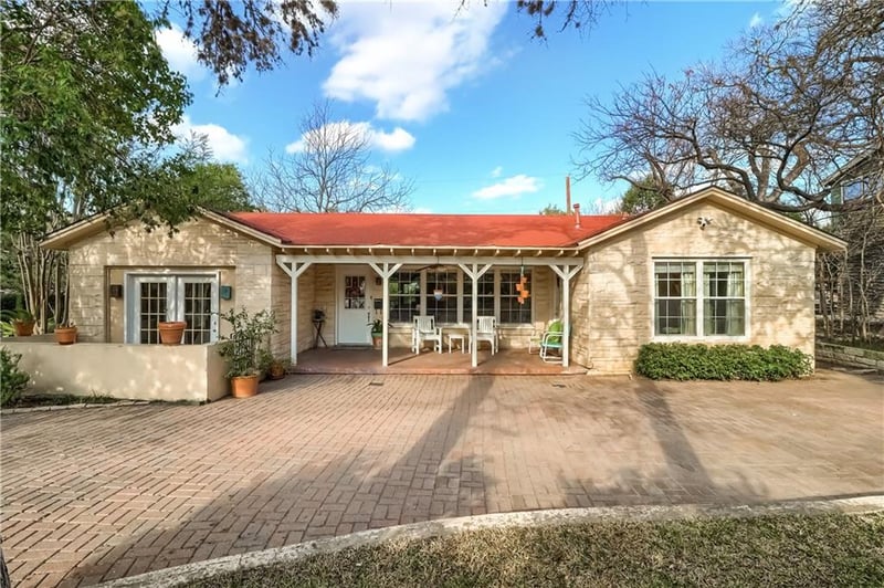 Virtual tour of 1504 Hillmont ST
