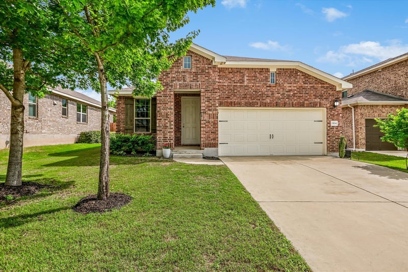 Virtual tour of 1504 William Bee DR