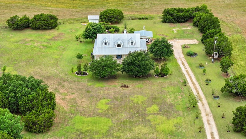Virtual tour of 1505 County Road 315