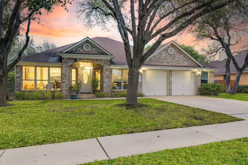 Virtual tour of 1505 Drop Tine Dr