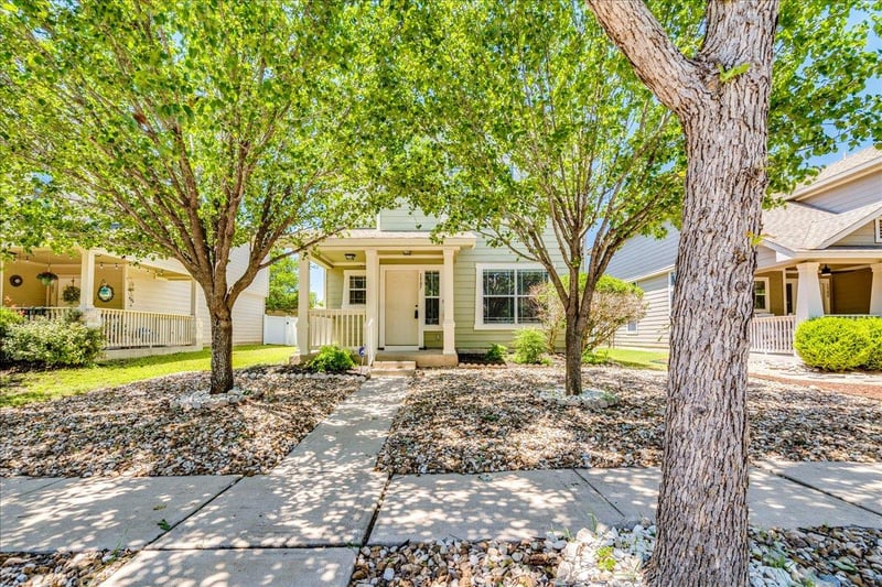 Virtual tour of 1507 Davis Mountain LOOP
