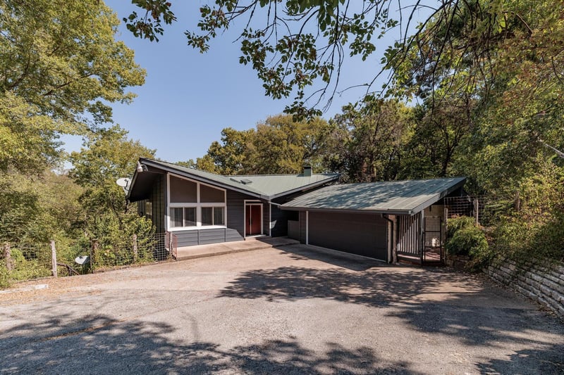 Virtual tour of 1509 Westlake DR