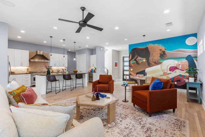 Virtual tour of 1510 Dexter ST