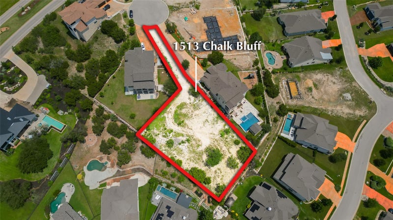 Virtual tour of 1513 Chalk Bluff Ct