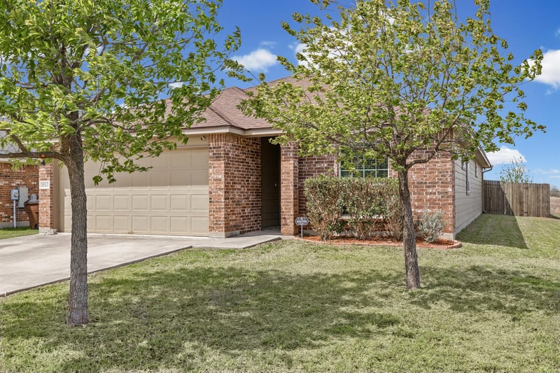 Virtual tour of 1513 Monte Vista Dr