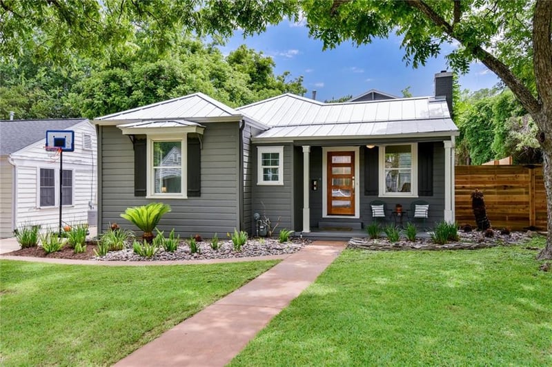 Virtual tour of 1515 W 31st ST
