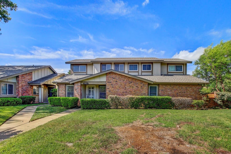 Virtual tour of 1515 W Braker Ln Unit #A
