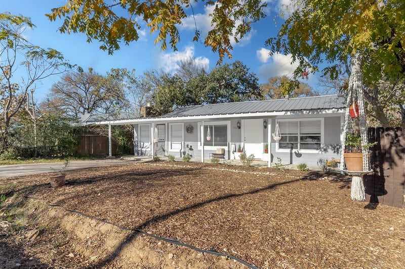 Virtual tour of 1517 Hill Way DR
