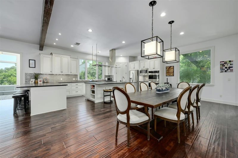 Virtual tour of 1518 Ben Crenshaw WAY