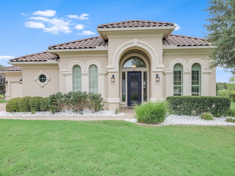 Virtual tour of 15200 Cascade BLF