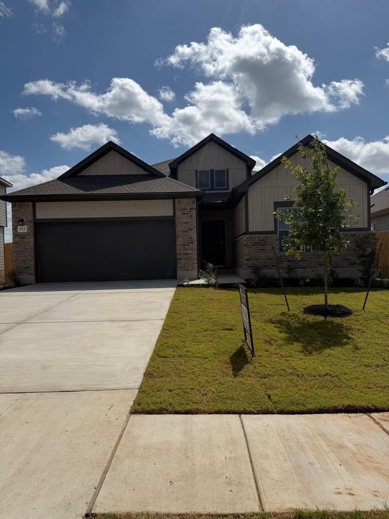 Virtual tour of 153 Ayres Horn