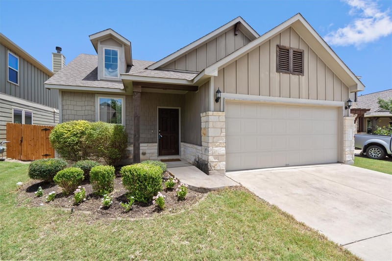 Virtual tour of 153 Carlina LOOP